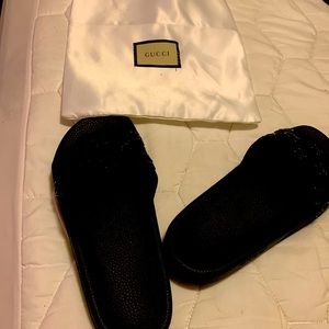 Gucci slides brand new, never worn